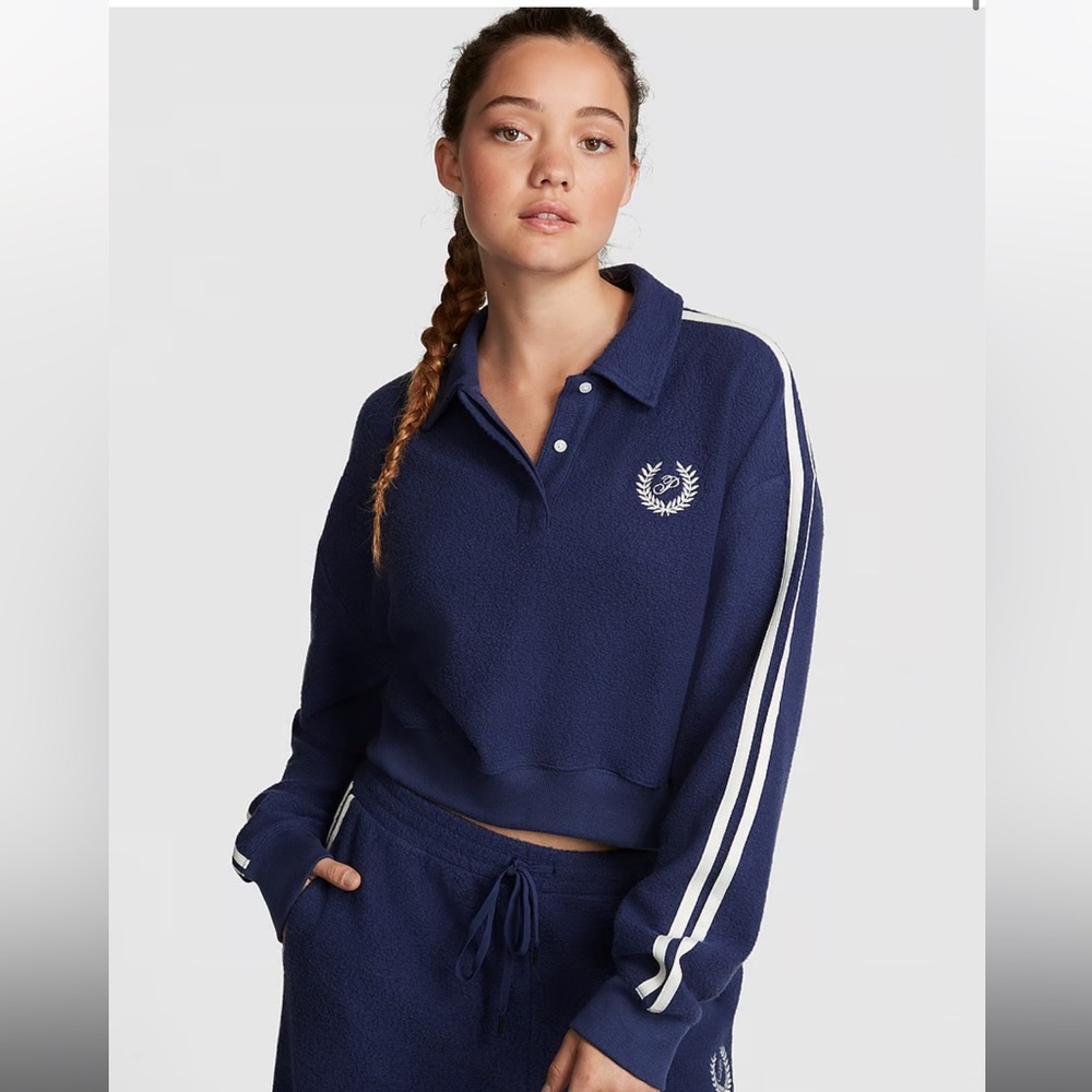 PINK Victoria’s‎ Secret Reverse Fleece Cropped Polo Sweatshirt